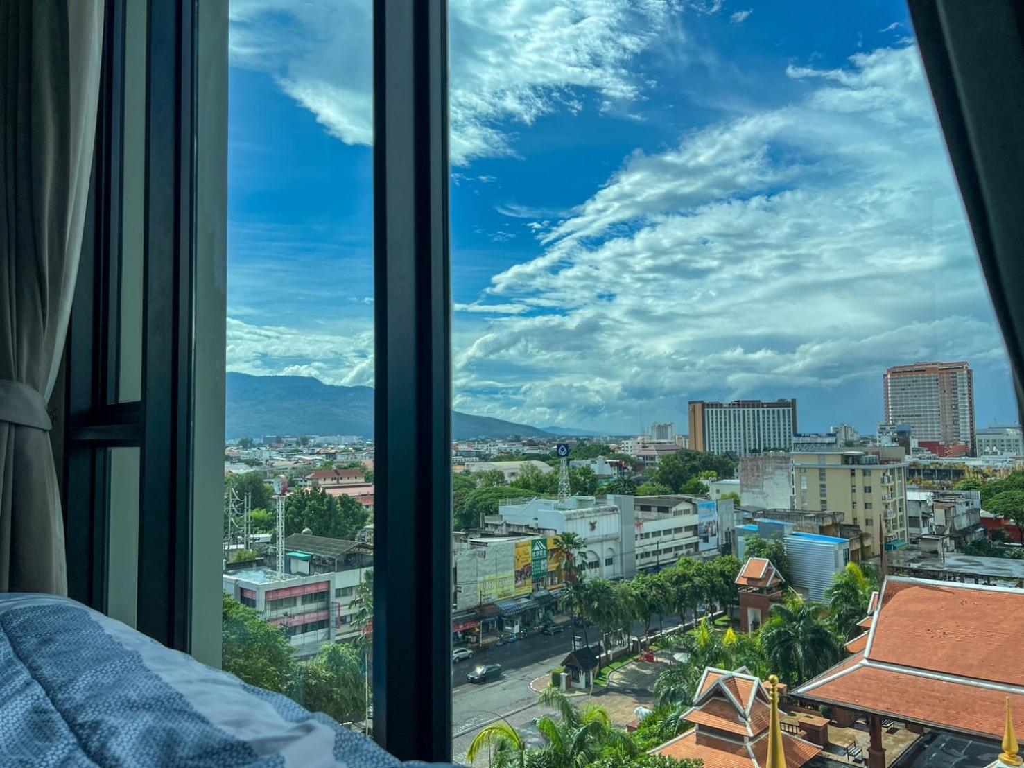 The Astra Luxury Condo In Town Chiang Mai Exteriör bild