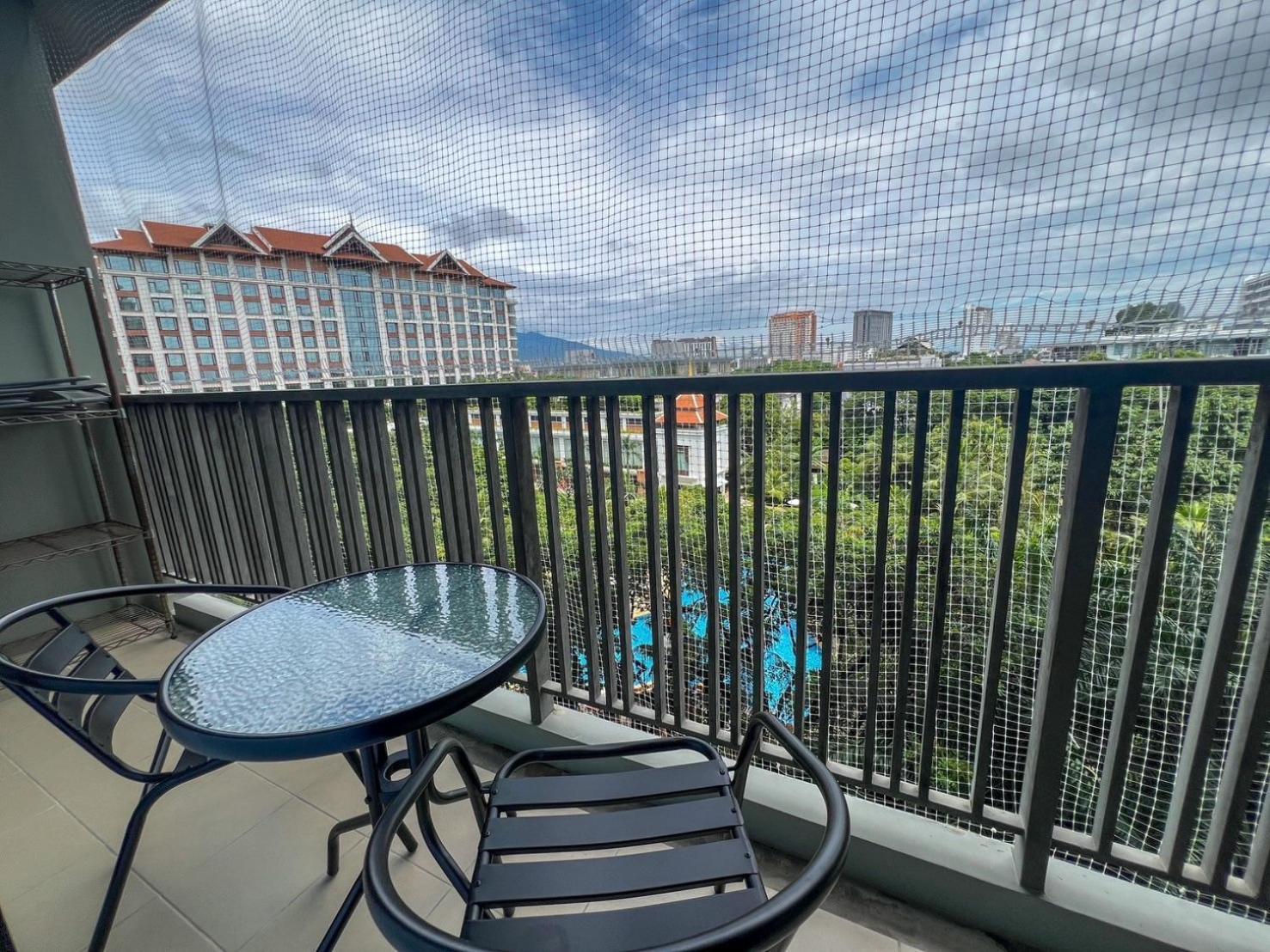 The Astra Luxury Condo In Town Chiang Mai Exteriör bild
