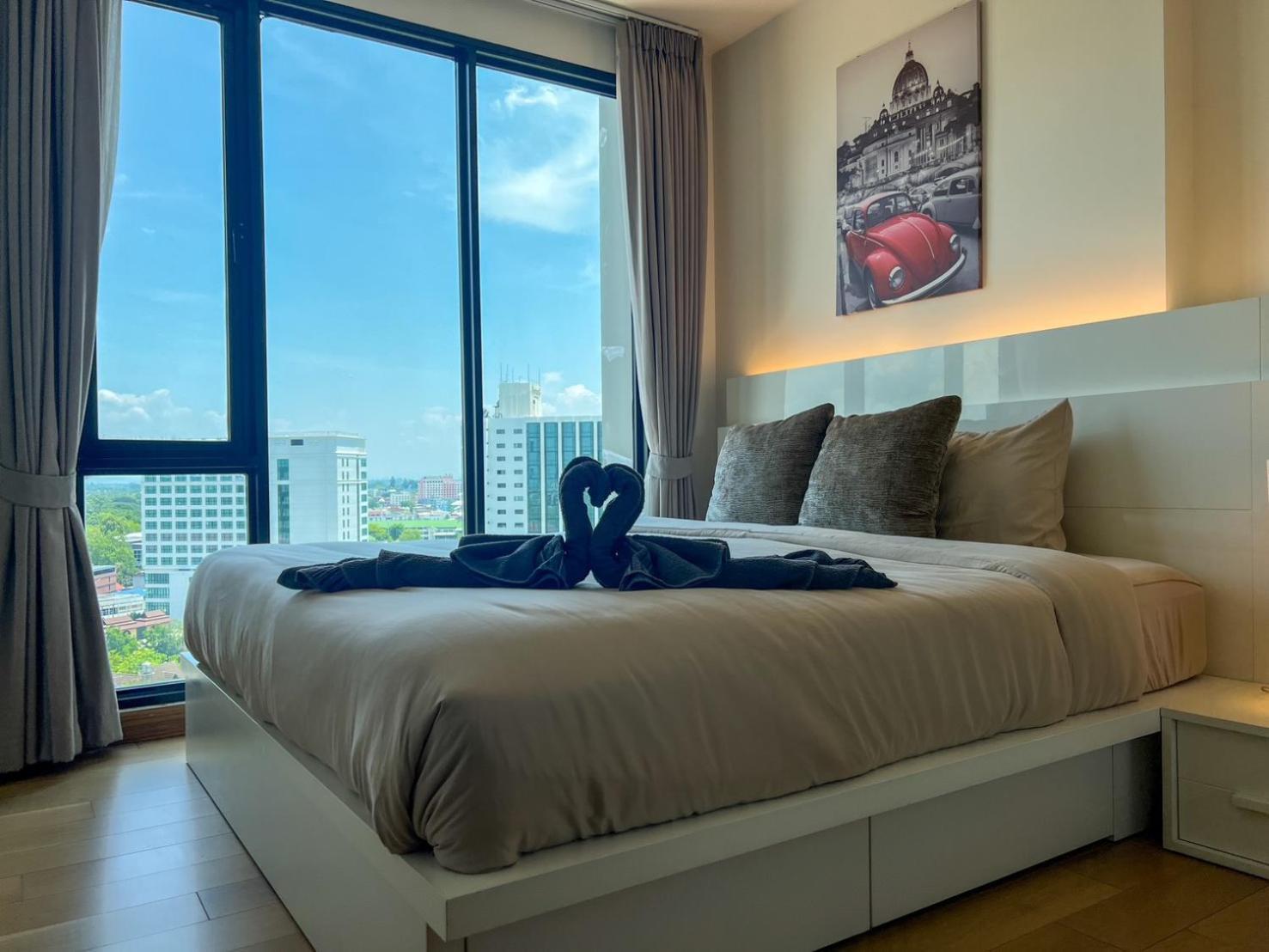 The Astra Luxury Condo In Town Chiang Mai Exteriör bild